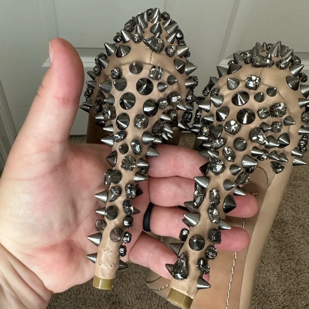Sam Edelman Lorissa Spiked Pump Nude Leather size 10